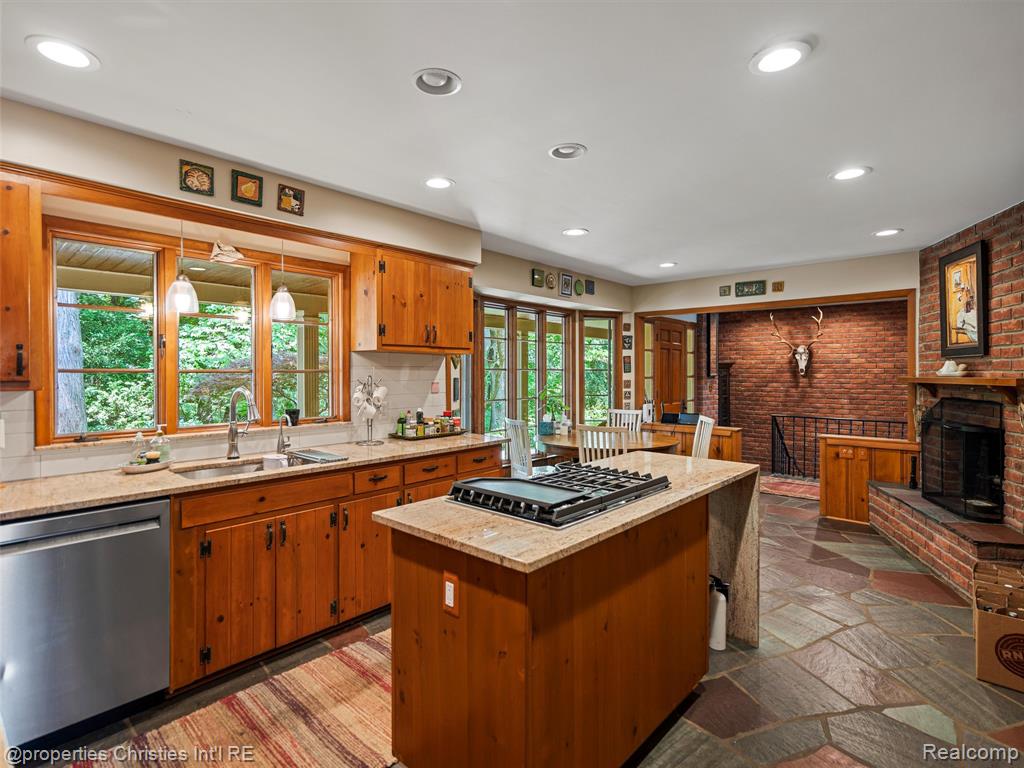 4383 Pine Tree Trail, Bloomfield Hills, MI 48302 — Photo 59