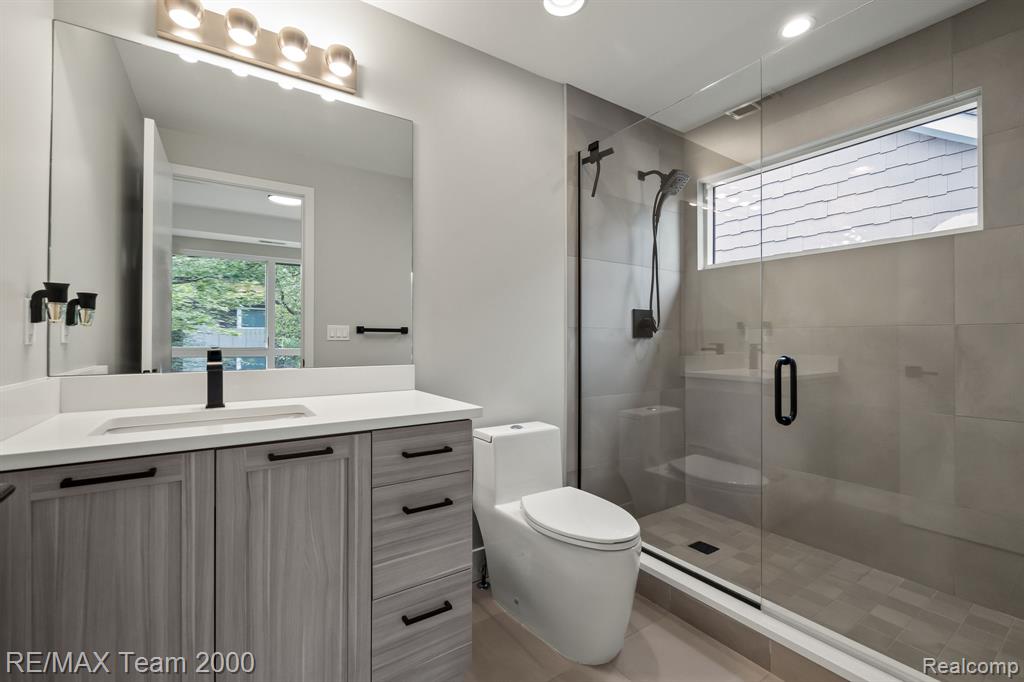 927 Ann Street, Birmingham, MI 48009 — Photo 27