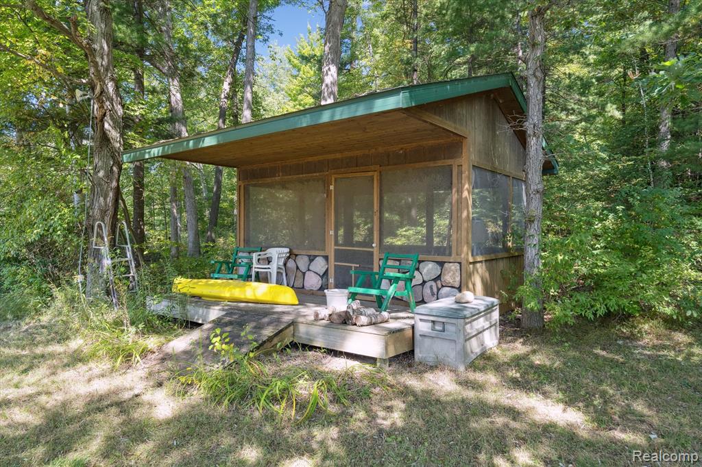 267 W Barnes Lake Road, Columbiaville, MI 48421 — Photo 47