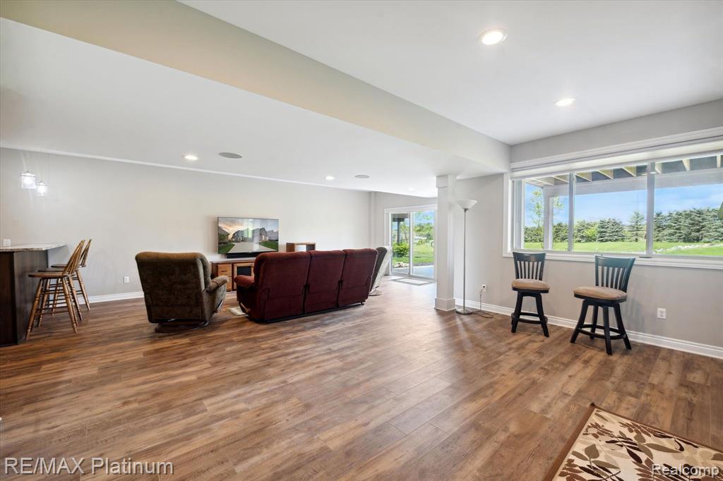 8280 Stoney Creek Drive, South Lyon, MI 48178 — Photo 39