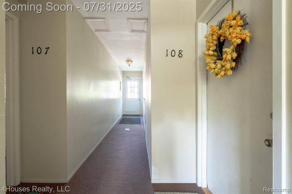 5273 Highland Road, 108, Waterford, MI 48327 — Photo 16