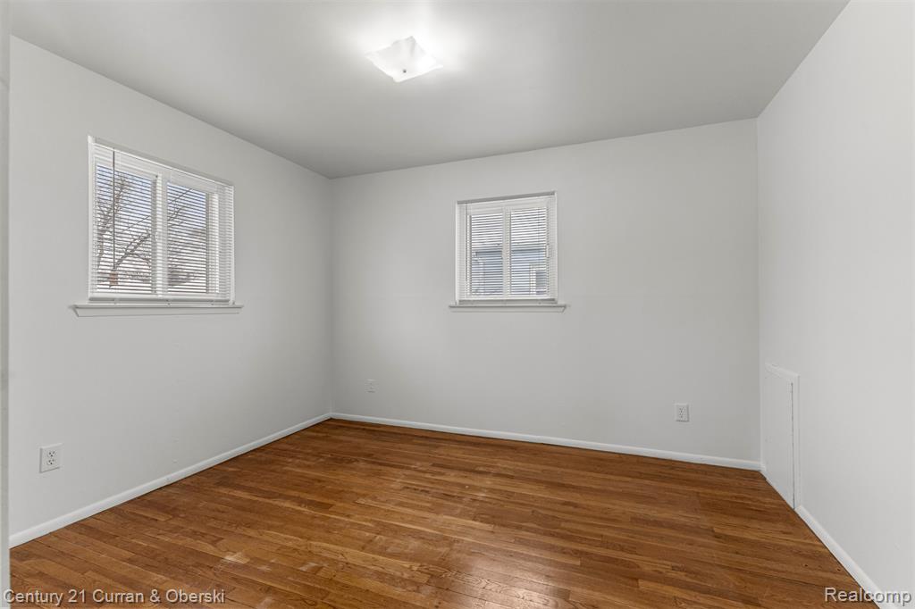 4994 Campbell Street, Dearborn Heights, MI 48125 — Photo 22