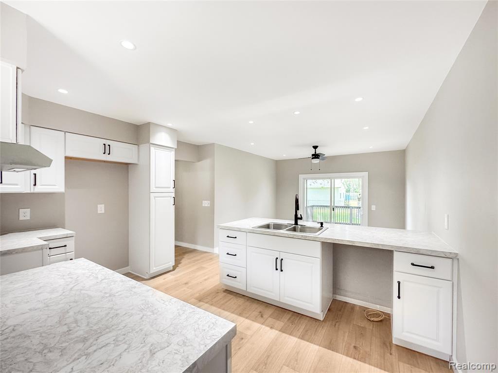 5552 Liberty Bell Road, Grand Blanc, MI 48439 — Photo 10