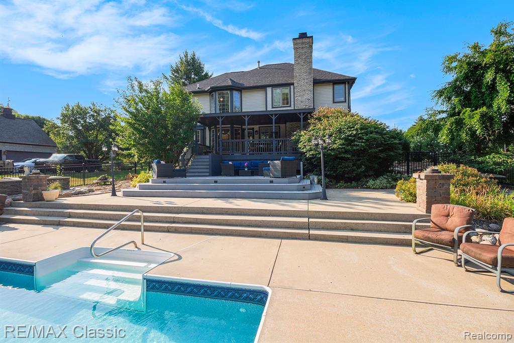 4020 Pine Ridge Court, Fenton, MI 48430 — Photo 24