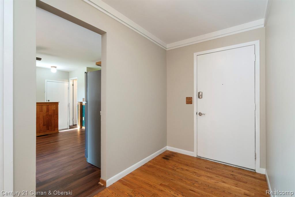 1344 Saltz Court, Canton, MI 48187 — Photo 9