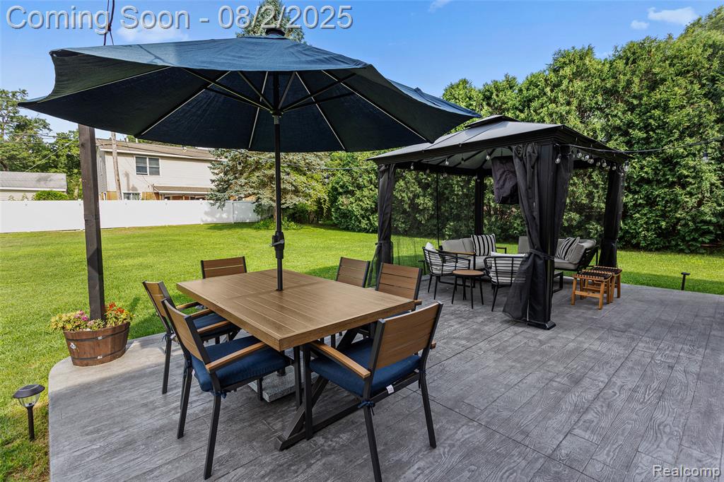 710 Pine Tree Road, Lake Orion, MI 48362 — Photo 32