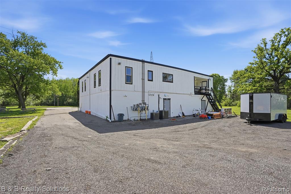 780 N Van Dyke Road, Almont, MI 48003 — Photo 26