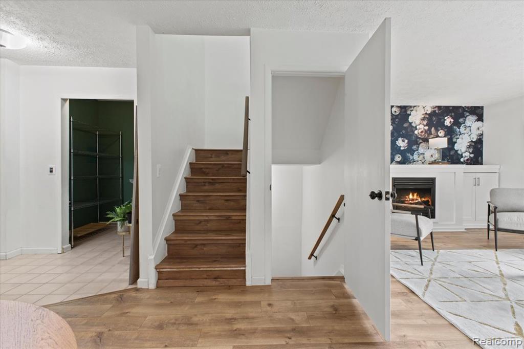 9099 Bavarian Way, Clarkston, MI 48348 — Photo 14