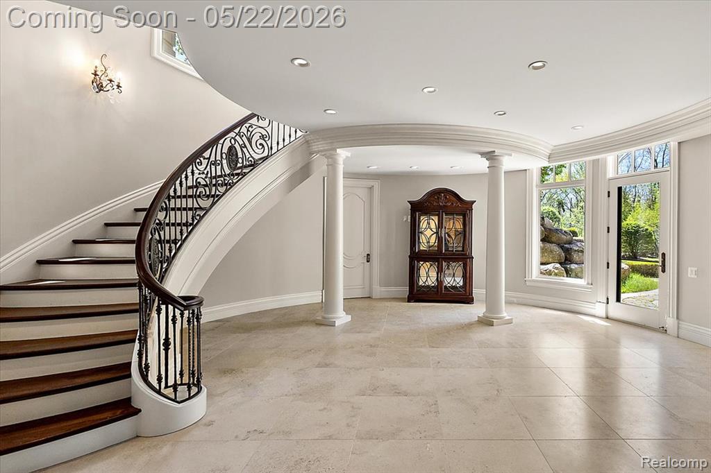 6250 Walnut Lake Road, West Bloomfield, MI 48323 — Photo 42