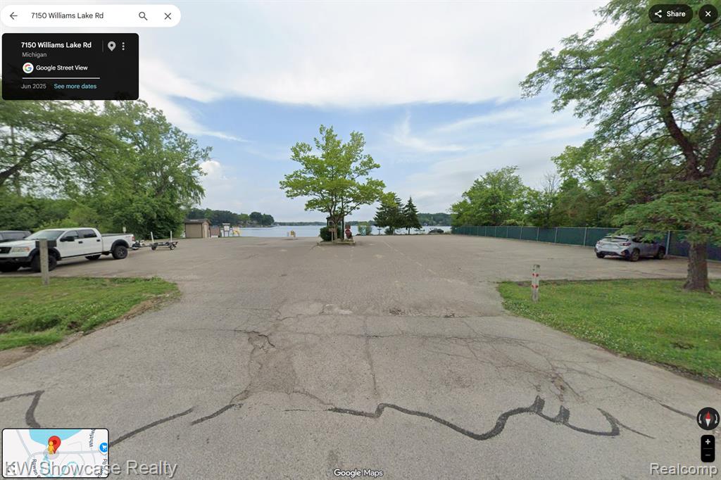 6612 Rowley Drive, Waterford, MI 48329 — Photo 16