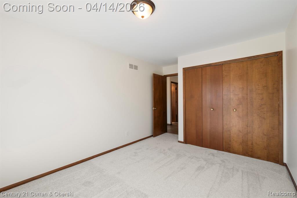 41100 White Haven Court, Northville, MI 48168 — Photo 29