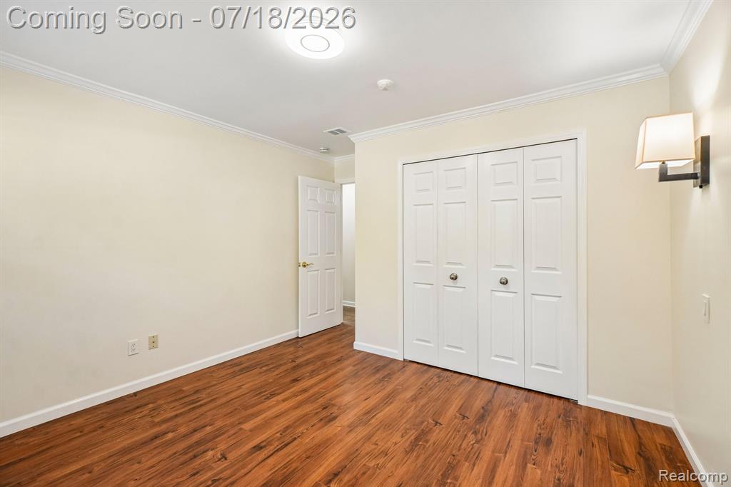 4855 Butler Drive, Troy, MI 48085 — Photo 18