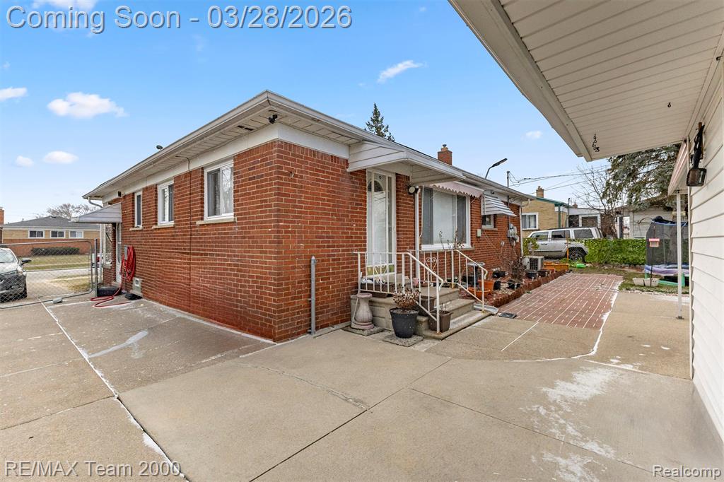 7175 Amboy Street, Dearborn Heights, MI 48127 — Photo 42