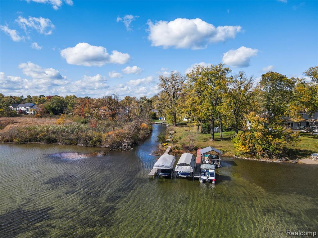 6675 Langtoft Street, West Bloomfield, MI 48324 — Photo 29