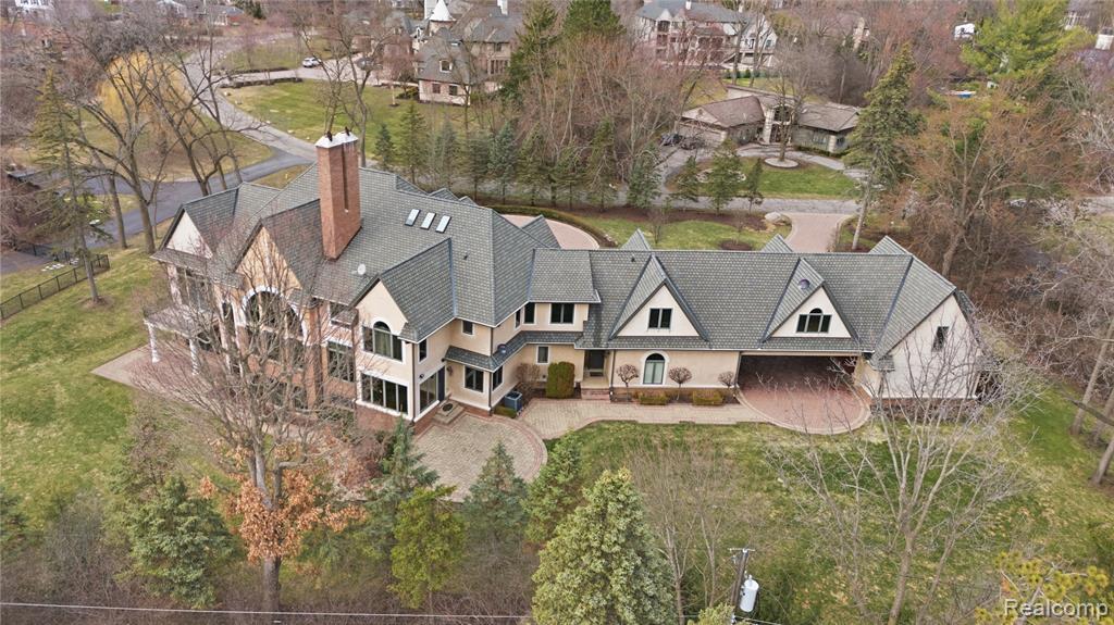 5230 Clarendon Crest Street, Bloomfield Hills, MI 48302 — Photo 49