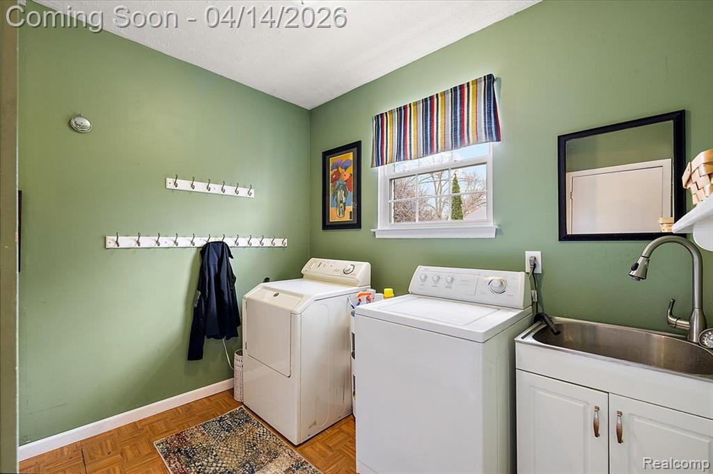 31251 Heath Court, Beverly Hills, MI 48025 — Photo 24