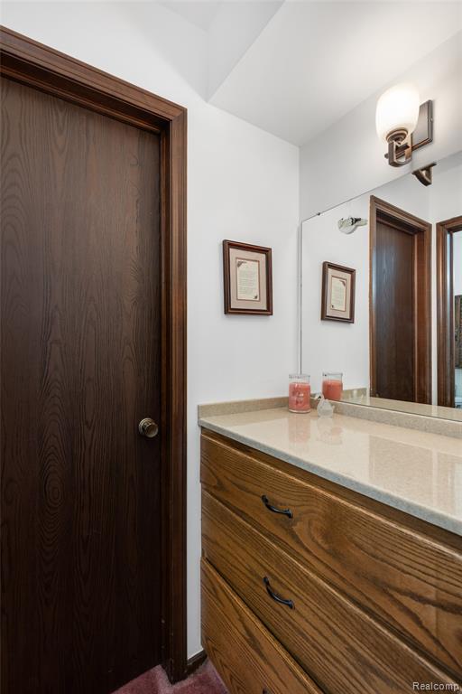 9730 Gibbs Road, Clarkston, MI 48348 — Photo 17