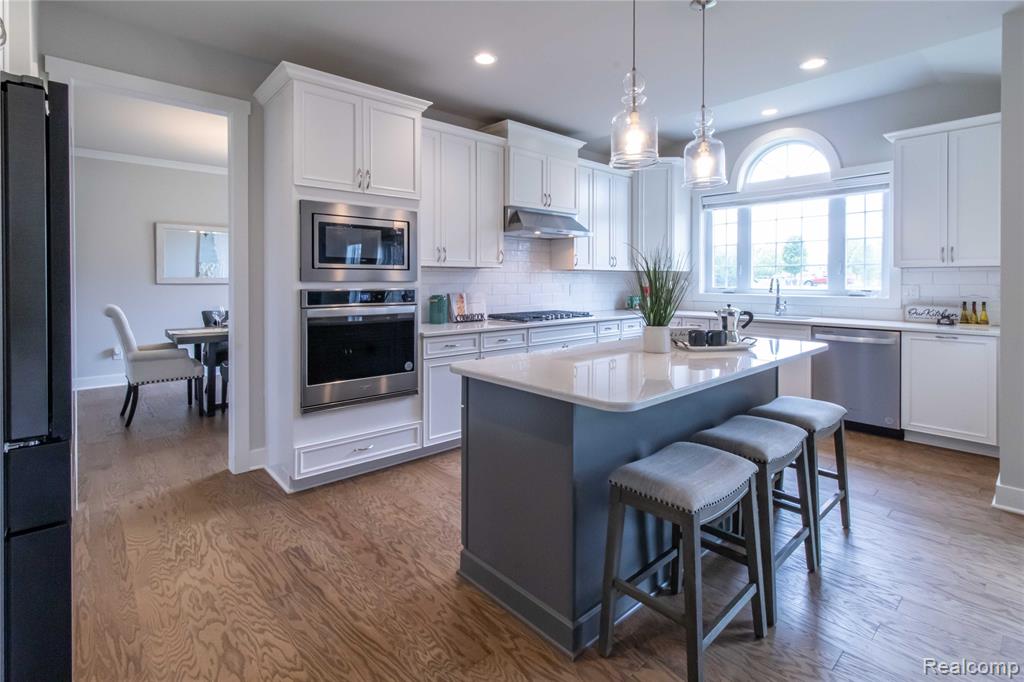 1648 S Tannytown Road, Canton, MI 48188 — Photo 18