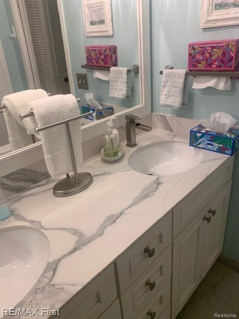 24623 Olde Orchard Street, 188, Novi, MI — Photo 4