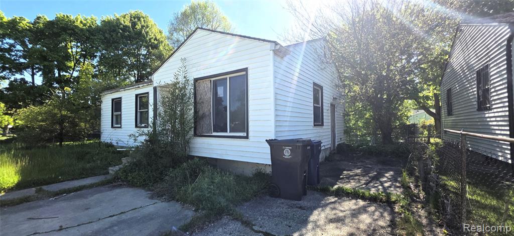 5309 Marja Street, Flint, MI 48505 — Photo 5