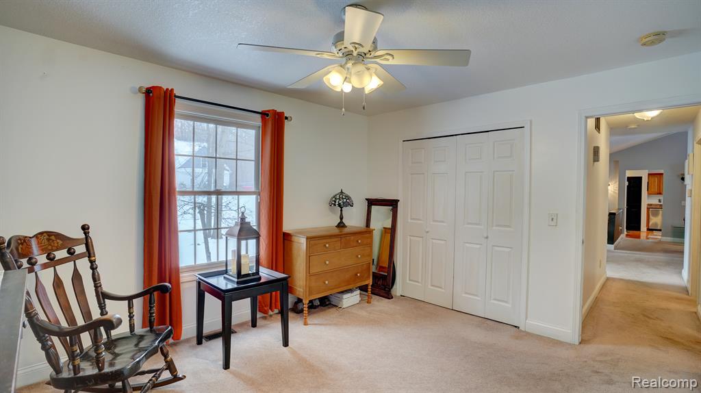9270 OAKVIEW Drive, Swartz Creek, MI 48473 — Photo 26