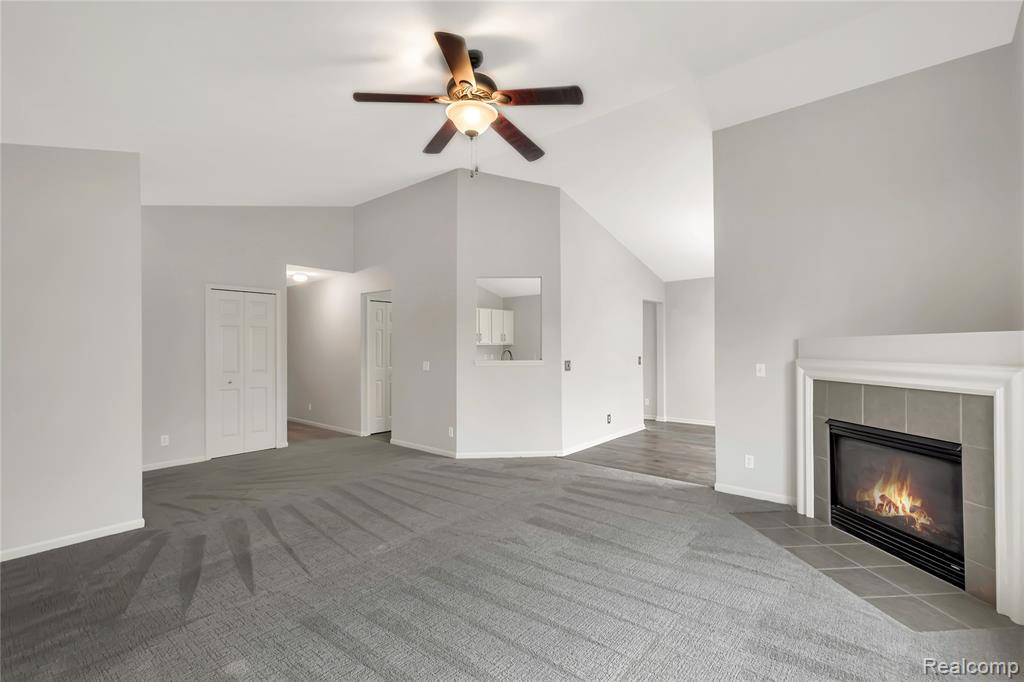 572 Dockside Circle, Holly, MI 48442 — Photo 3