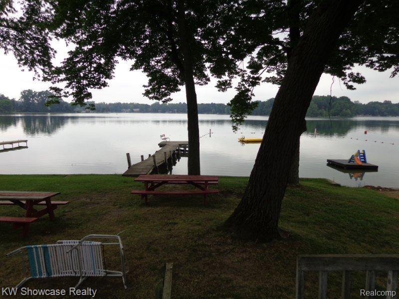 3980 Spencer Terrace, West Bloomfield, MI 48323 — Photo 59