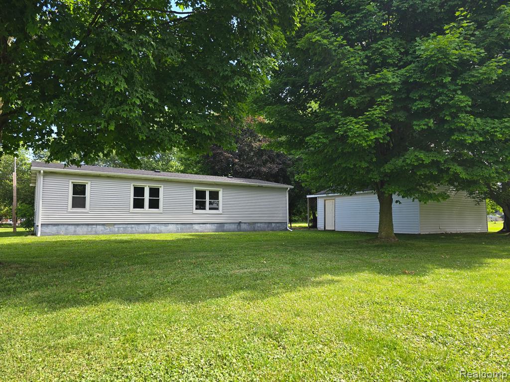 559 W James Street, Lawrence, MI 49064 — Photo 4