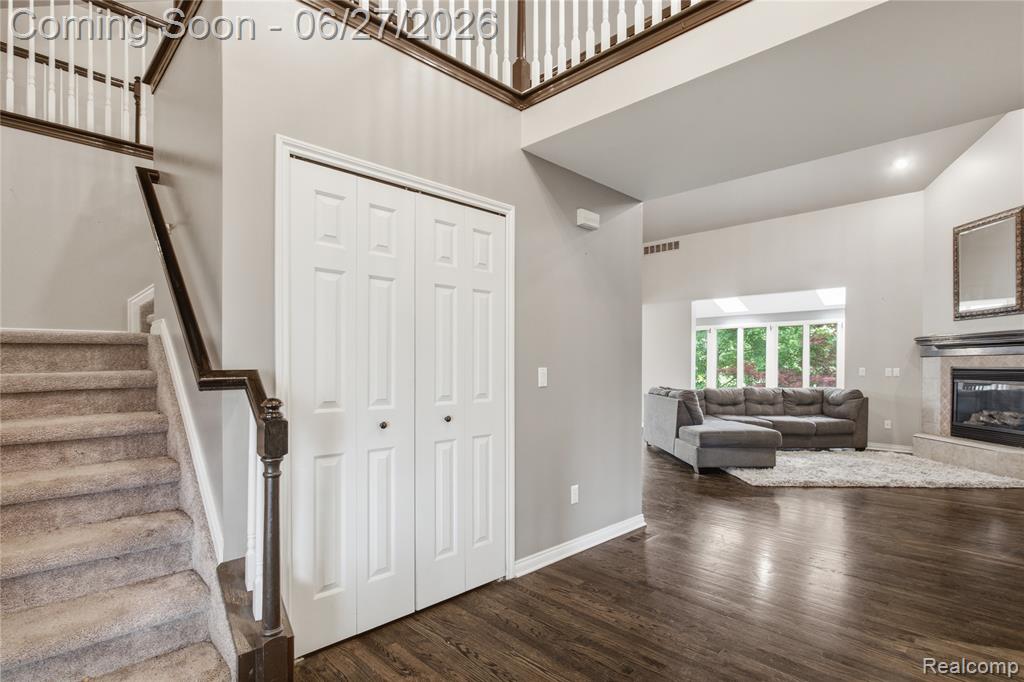 9015 Huron Bluffs Drive, White Lake, MI — Photo 4