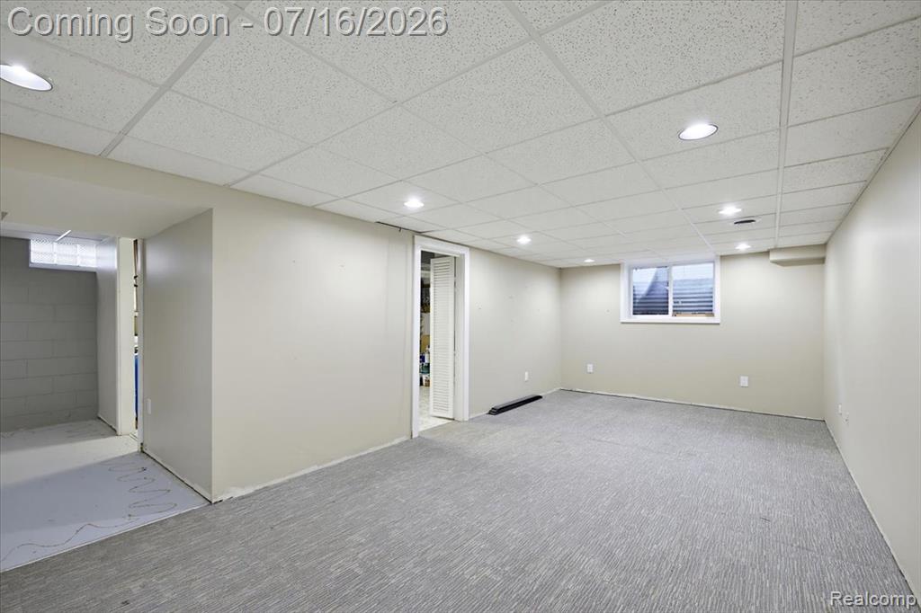 986 Gill Street, Oxford, MI 48371 — Photo 35