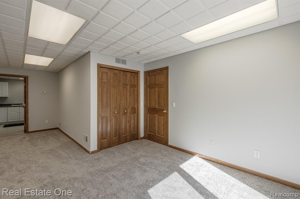 5690 White Lake Road, Clarkston, MI — Photo 57
