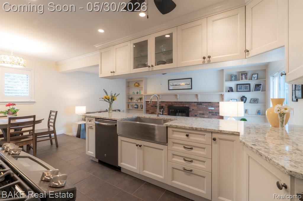 9817 Eckles Road, Plymouth, MI 48170 — Photo 17