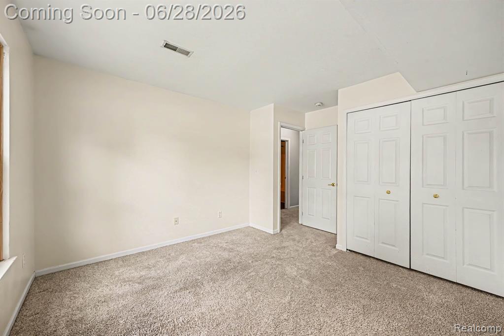 6835 Maplelawn Drive, Ypsilanti, MI 48197 — Photo 21