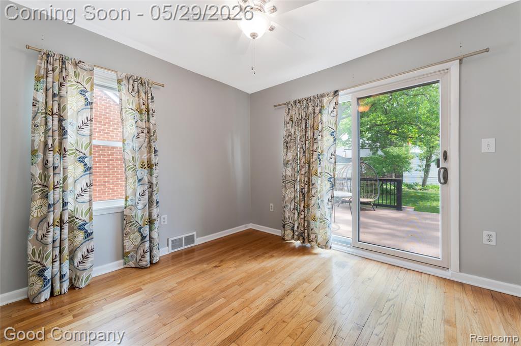 525 Helene Avenue, Royal Oak, MI 48067 — Photo 13
