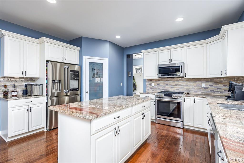 7391 PARK TERRACE Lane, Shelby Twp, MI 48317 — Photo 19