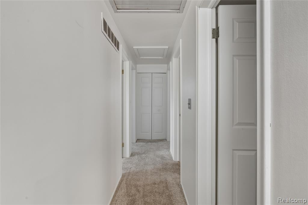 5134 N Jennings Road, Flint, MI 48504 — Photo 23