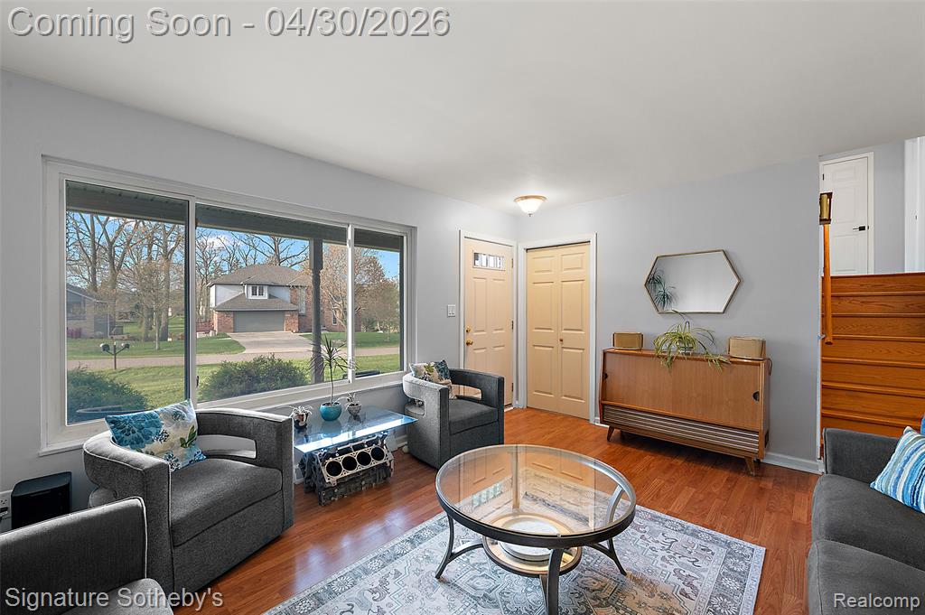 2682 Costa Mesa Road, Waterford, MI 48329 — Photo 4