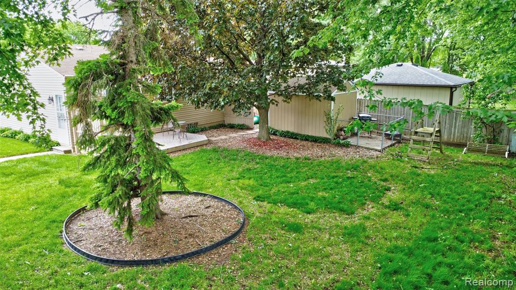 42428 Greenbrier Lane, Clinton Twp, MI 48038 — Photo 40