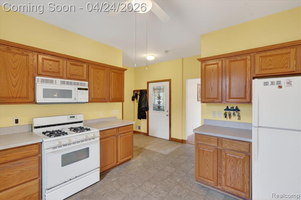5640 Fisher Road, Howell, MI 48855 — Photo 23