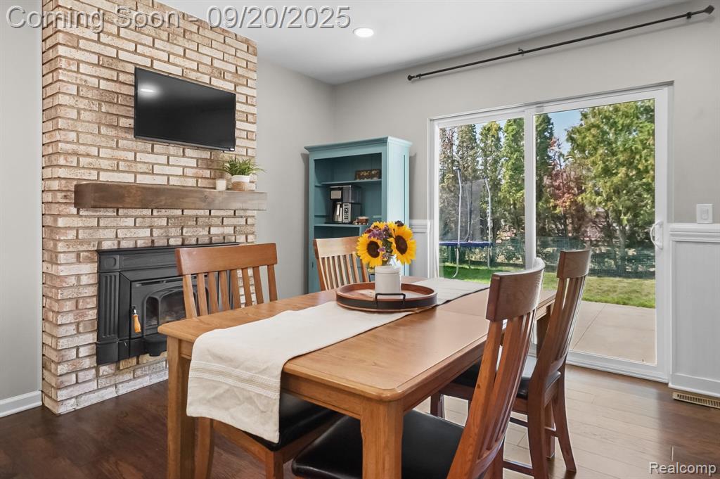 46457 Peach Grove Avenue, Macomb, MI 48044 — Photo 18
