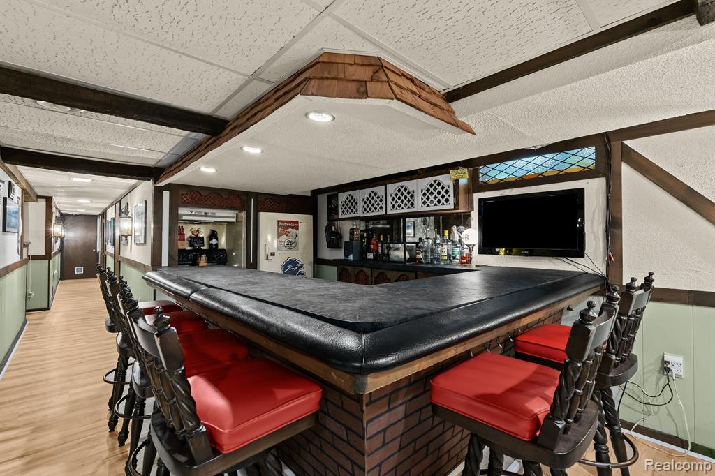 856 THORNTREE, Bloomfield Hills, MI 48304 — Photo 33