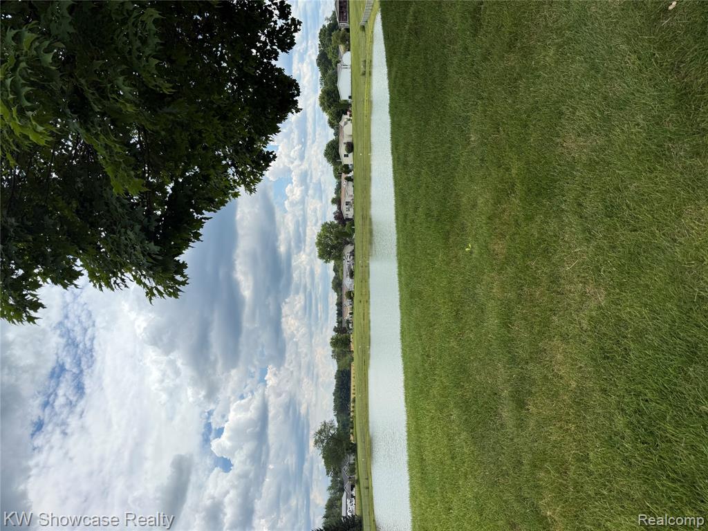 1978 Santa Fe Trail Drive, Hartland, MI 48353 — Photo 19