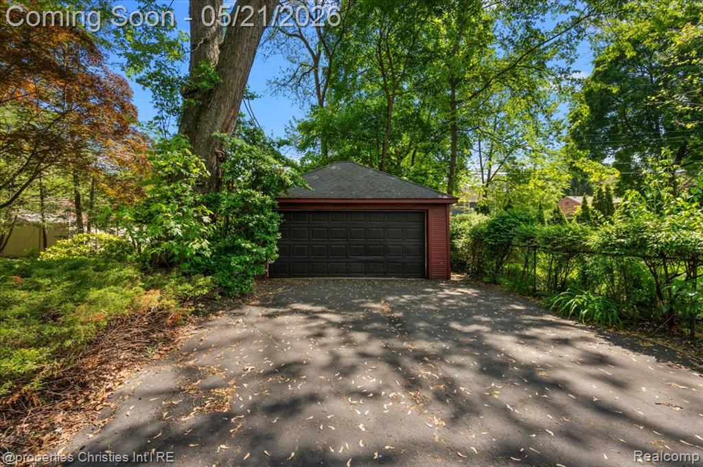 9820 Ingram Street, Livonia, MI 48150 — Photo 48