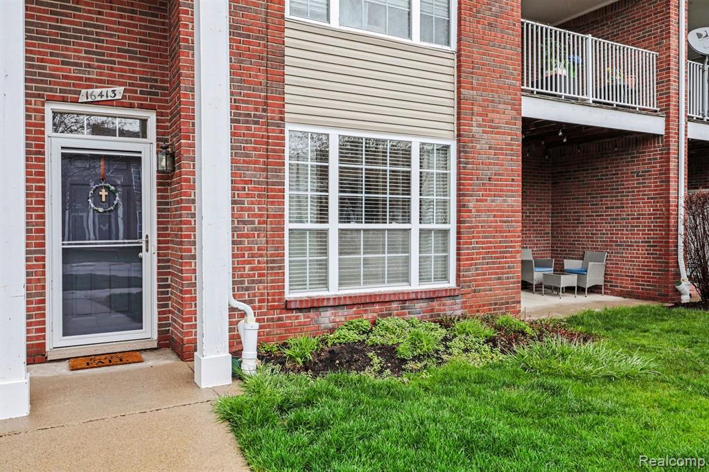 16413 Dominion Drive, Macomb, MI 48044 — Photo 3