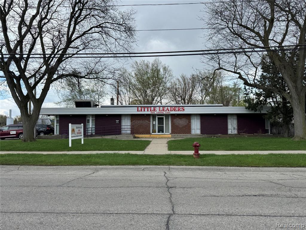 14060 Stephens Road, Warren, MI 48089 — Photo 2