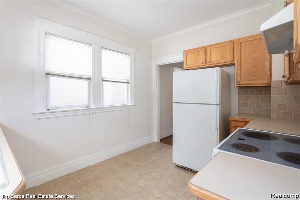 596 Notre Dame Street, Grosse Pointe, MI 48230 — Photo 3