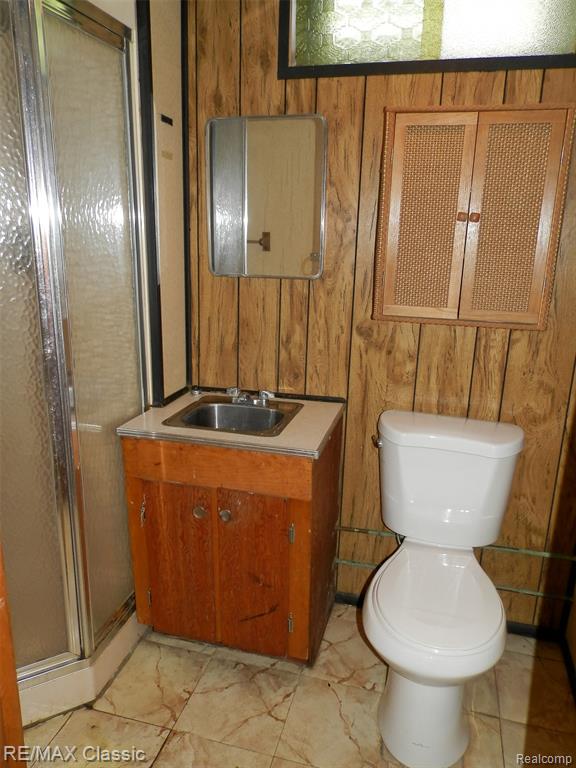 7736 Berwick Drive, Westland, MI — Photo 23
