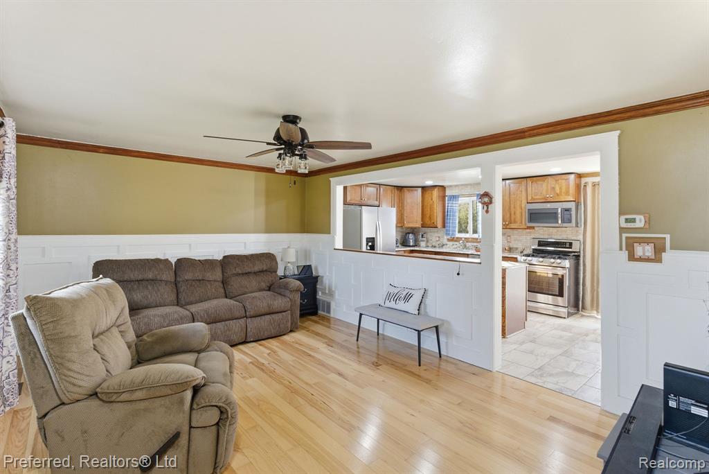9358 Karen Street, Romulus, MI 48174 — Photo 5