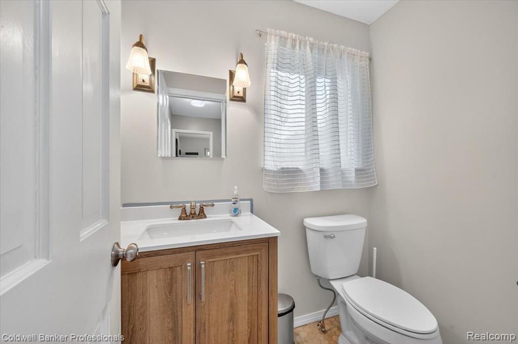1545 Rulane Drive, Lapeer, MI 48446 — Photo 19
