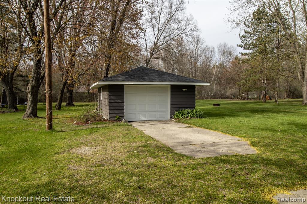 5453 TOWNLINE Road, Birch Run, MI 48415 — Photo 26